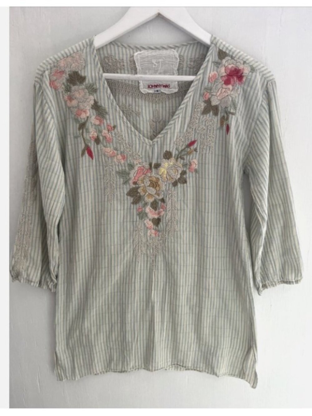 JOHNNY WAS 3J Workshop Blue Striped & Embroidered V Neck Tunic Blouse Size S